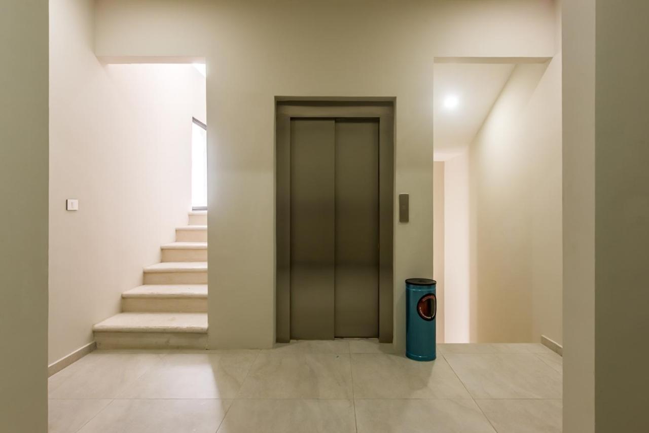 Aparthotel Torre 42 Playa Del Carmen By Lockey Exteriér fotografie