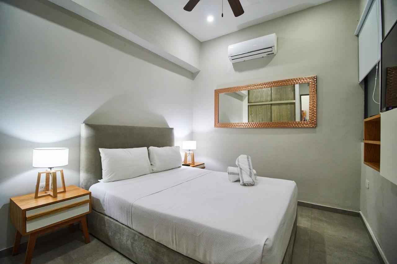 Aparthotel Torre 42 Playa Del Carmen By Lockey Exteriér fotografie