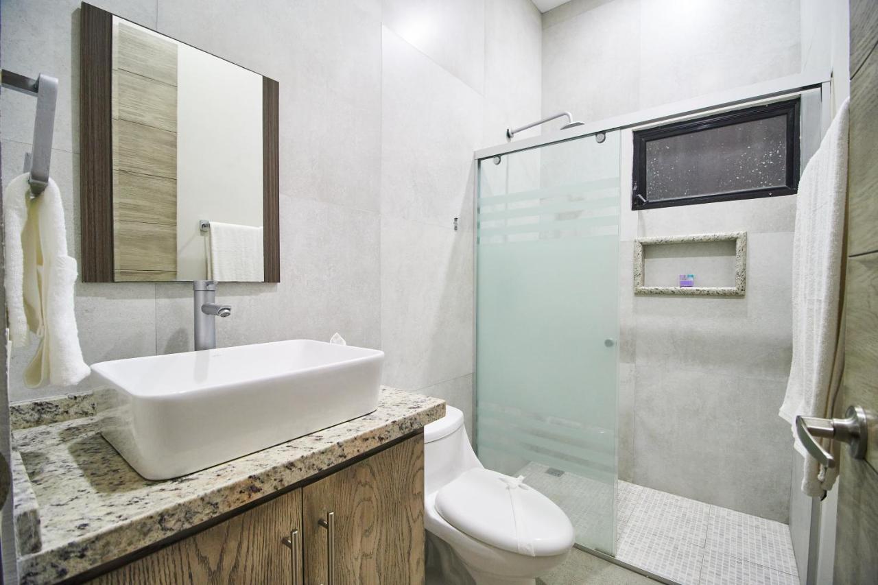 Aparthotel Torre 42 Playa Del Carmen By Lockey Exteriér fotografie